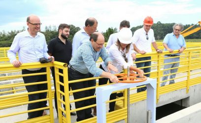 Governador Sartori esteve presente na inauguração da Estação de Tratamento de Água de Capão da Canoa - Foto: Luiz Chaves/Palácio Piratini 