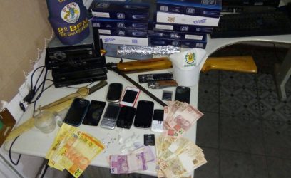 Casal é preso por tráfico de drogas em Granja Vargas