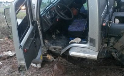 Colisão envolvendo carro e caminhão deixa um ferido na RS-030