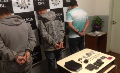 Trio é preso por tráfico de drogas em Osório