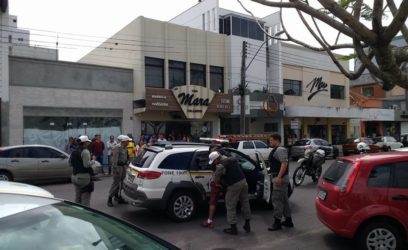 Assaltantes são presos após atacar loja e agredir proprietária em Osório