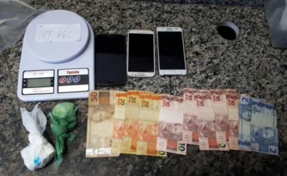 Polícia Civil prende três pessoas por tráfico de drogas em Imbé