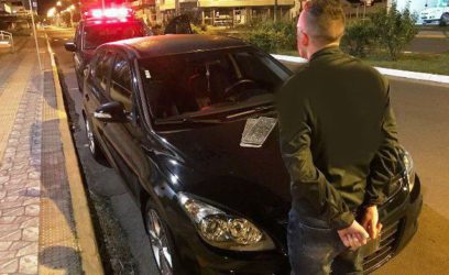 Homem é preso em flagrante com carro roubado em Osório