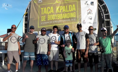 Marcos Boeno e Naiara Stringhini são campeões estaduais de bodyboarding em Capão da Canoa